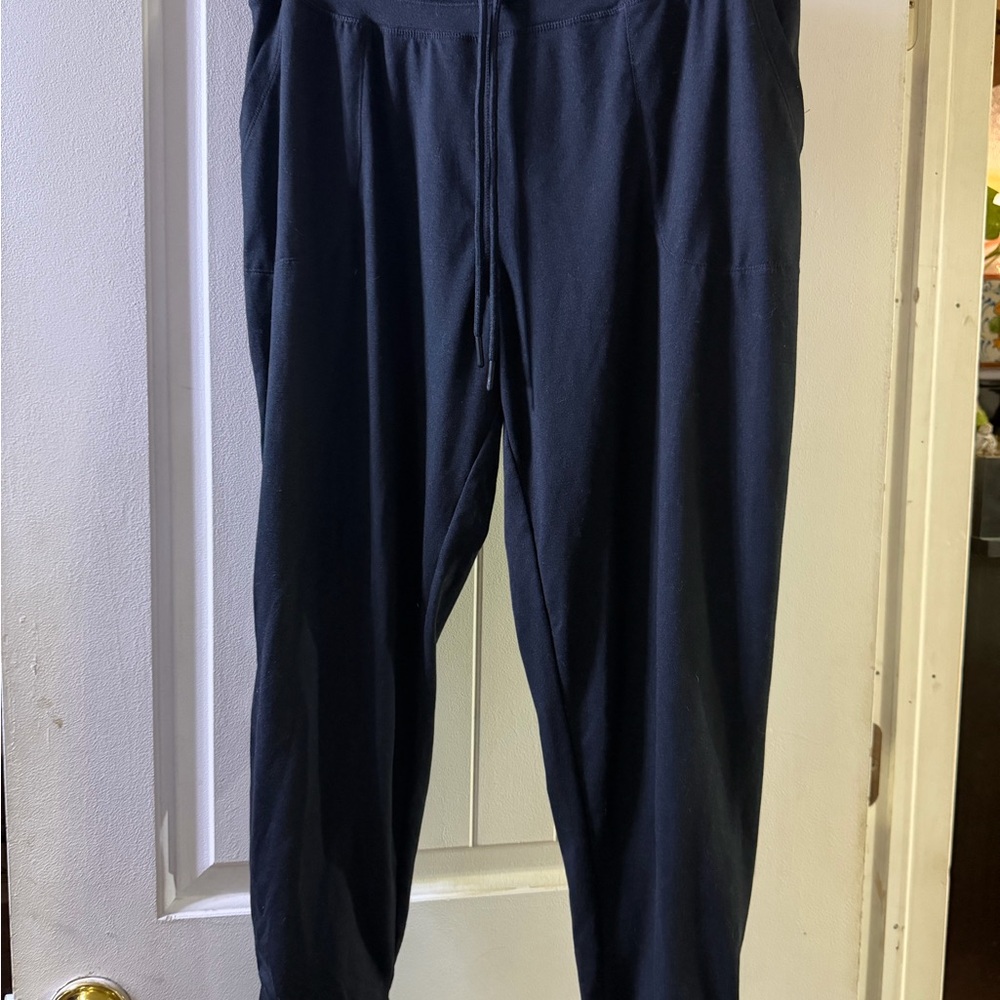 Lole Women’s Om Tech Joggers, Black, size XL